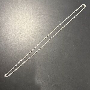 *Silver Twisted Rope Chain Necklace - no stamps